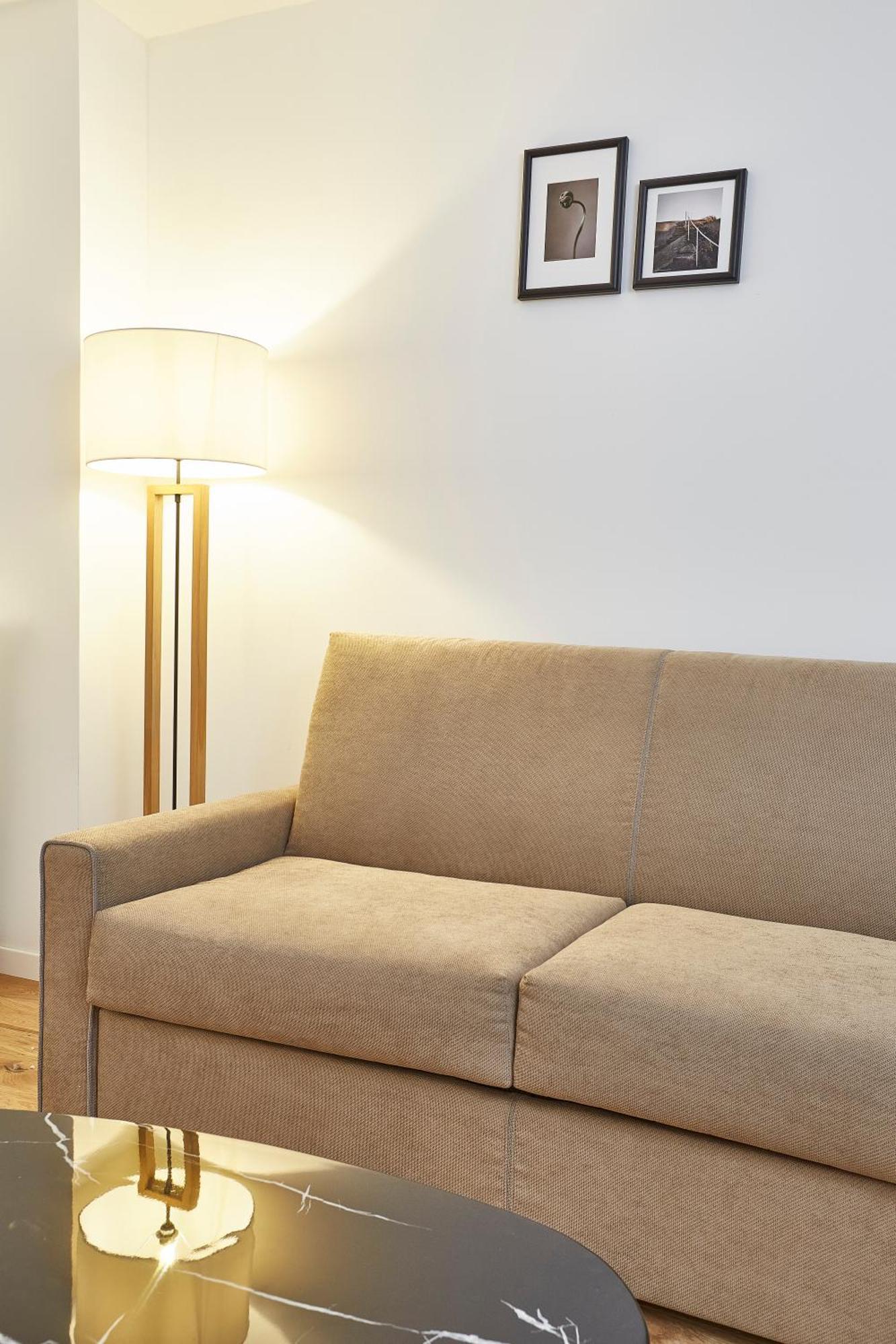 Presty Apartments Милано Екстериор снимка